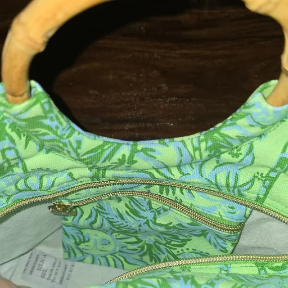 Lilly Pulitzer Catch'in Rays Handbag - Picture 4 of 5